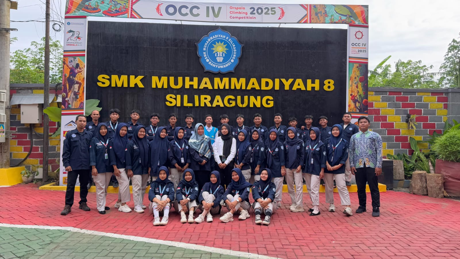 Sinergi PLN Icon Plus dan SMK Muhammadiyah 8 Siliragung Tingkatkan Kompetensi Siswa