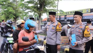 Sambut Berkah Ramadhan, Polres Madiun Gelar Aksi Sosial Berbagi Takjil
