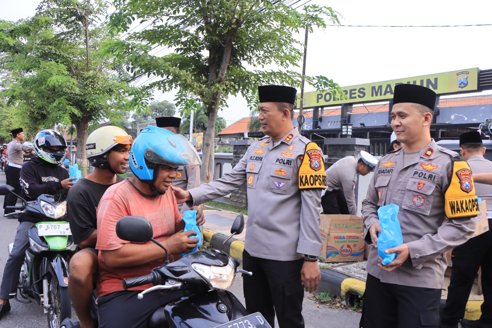 Sambut Berkah Ramadhan, Polres Madiun Gelar Aksi Sosial Berbagi Takjil