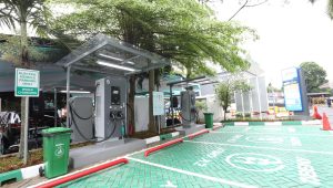 Pertama di Indonesia, PLN Resmikan SPKLU Center di Rest Area 38B Tol Jagorawi, Siap Layani Pemudik Idulfitri