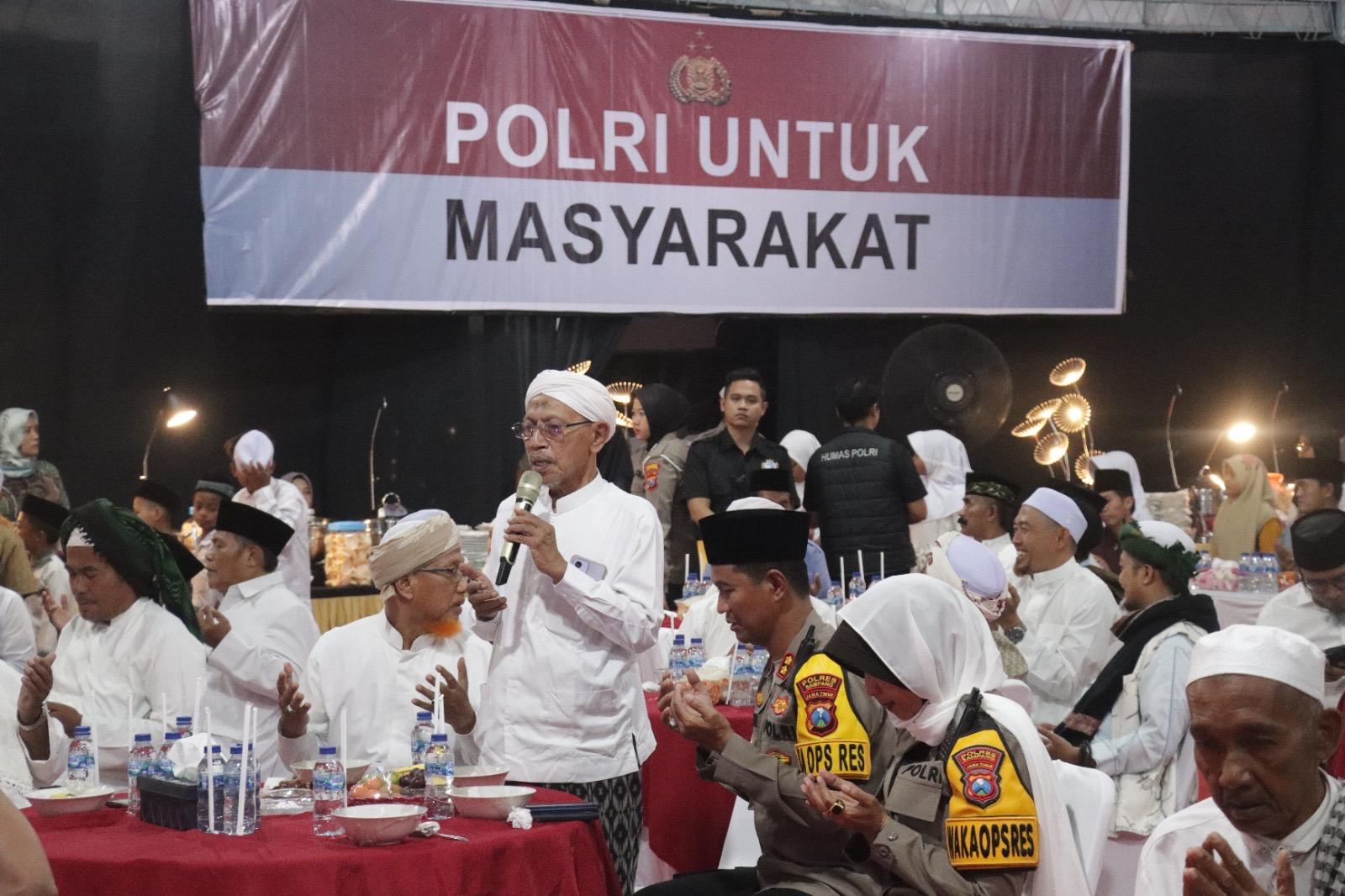 Tingkatkan Imtak, Polres Sampang Gelar Peringatan Nuzulul Qur’an 1446 H Dan Buka Puasa Bersama