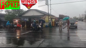 Berburu Berkah Ramadhan! Serikat Pekerja PT Wings Surya Driyorejo Bagikan Ratusan Takjil