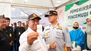 Rampcheck di Terminal Cicaheum, Farhan: Sopir Harus Sehat dan Bebas Obat Terlarang