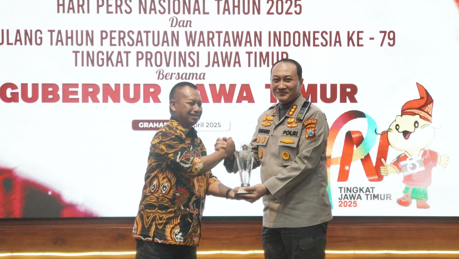 Kapolresta Malang Kota Raih ‘Rastra Sewakottama Award 2025’ Komitmen Lindungi Anak Perempuan dari Kanker Serviks