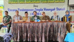 Ketua DPRD Kabupaten Probolinggo Turun Langsung Diskusi Panel (RPJMD) Rancangan Peraturan Daerah Di Kecamatan Wonomerto