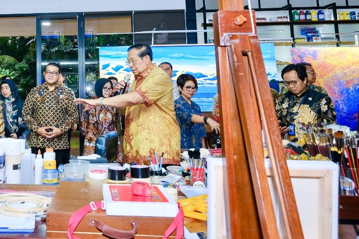 SBY Pamerkan Karya Seni di Cikeas, Kemenparekraf Apresiasi Kontribusi Seni untuk Ekonomi Kreatif