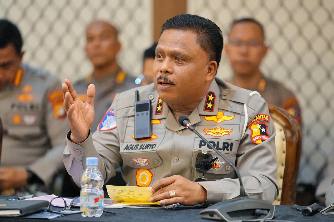 Kakorlantas Dorong Jajaran Gencarkan Program Polantas Menyapa & Senyum Polisi