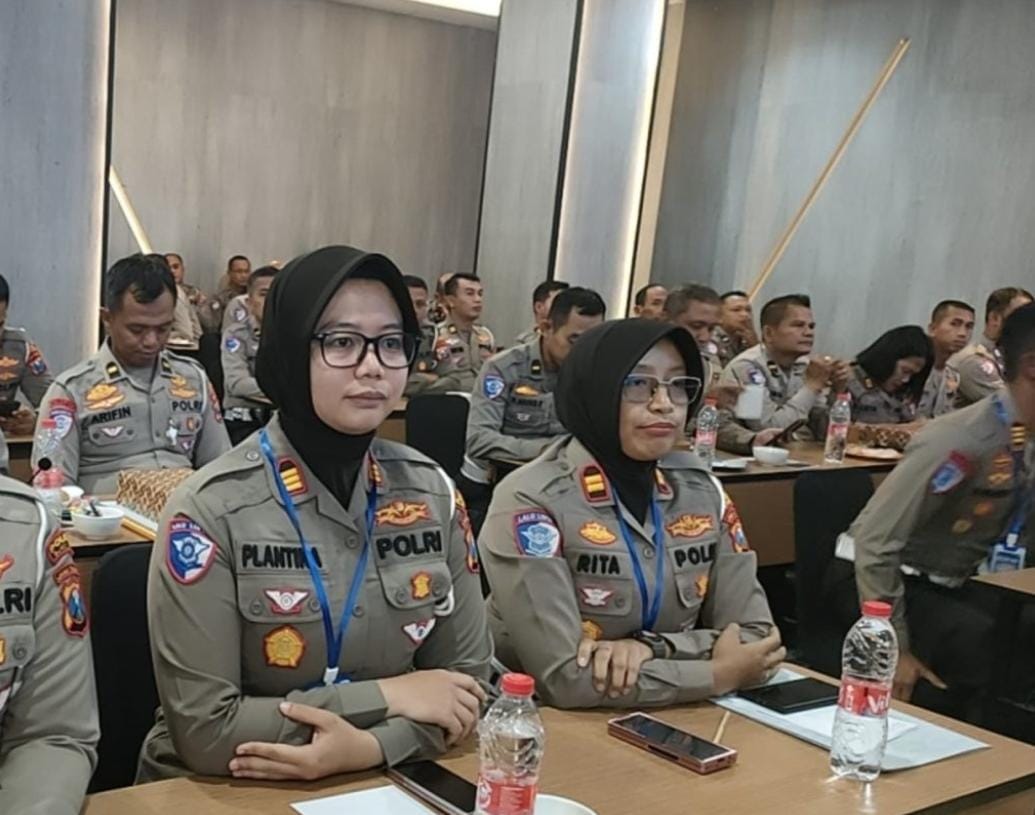 Berikan Pelayanan Terbaiknya, Satlantas Polres Ngawi Raih Juara 3