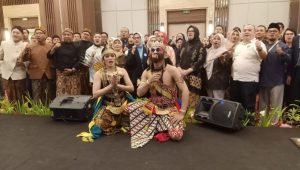 Penampilan Wayang Orang Meriahkan Roadshow Solo di Bandung, Bukti Kekuatan Budaya dalam Promosi Wisata