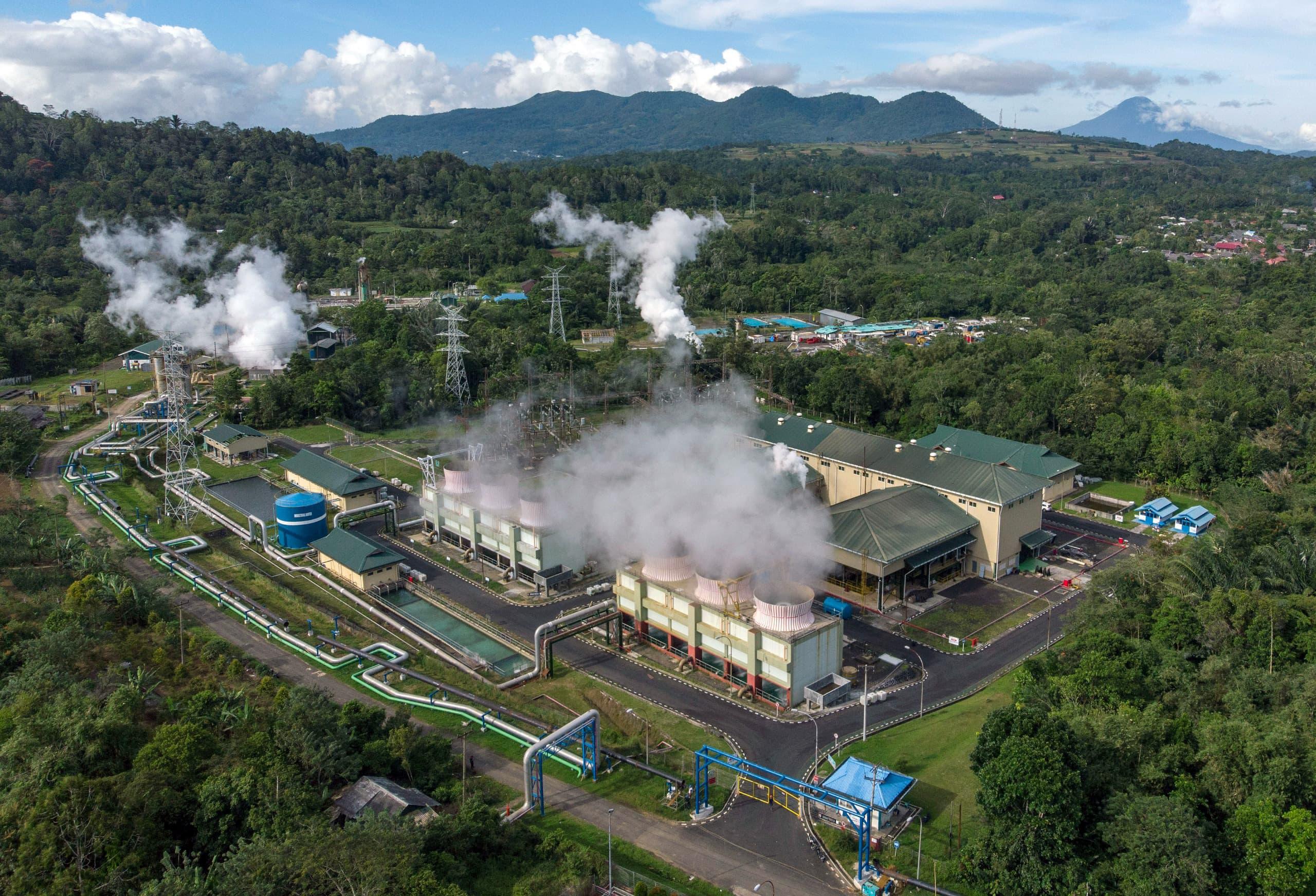 Semarak Kemerdekaan, Diinisiasi Danantara, PLN – Pertamina Teken Kerja Sama Pengembangan Energi Panas Bumi Nasional