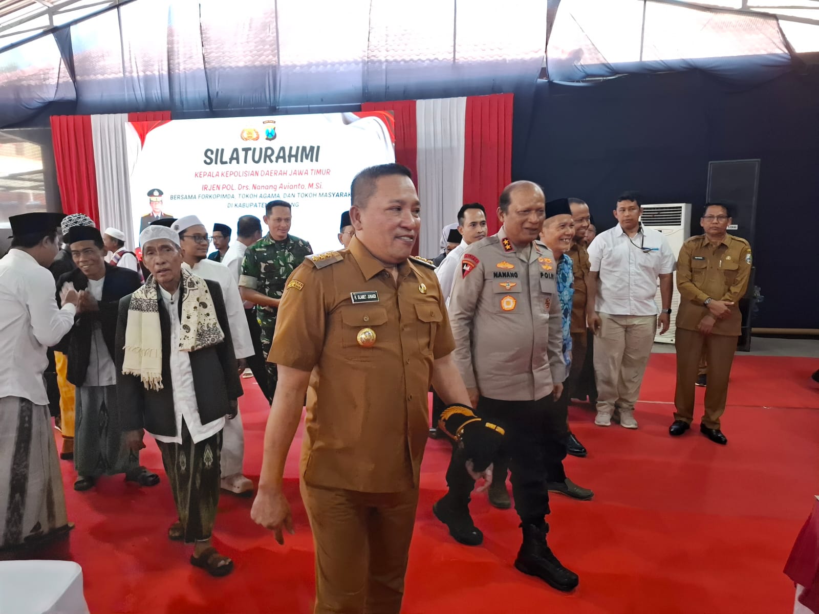 Kapolda Jatim Laksanakan Silaturahmi Kamtibmas Kepada Forkopimda, Tokoh Agama Dan Tokoh Masyarakat Kabupaten Sampang