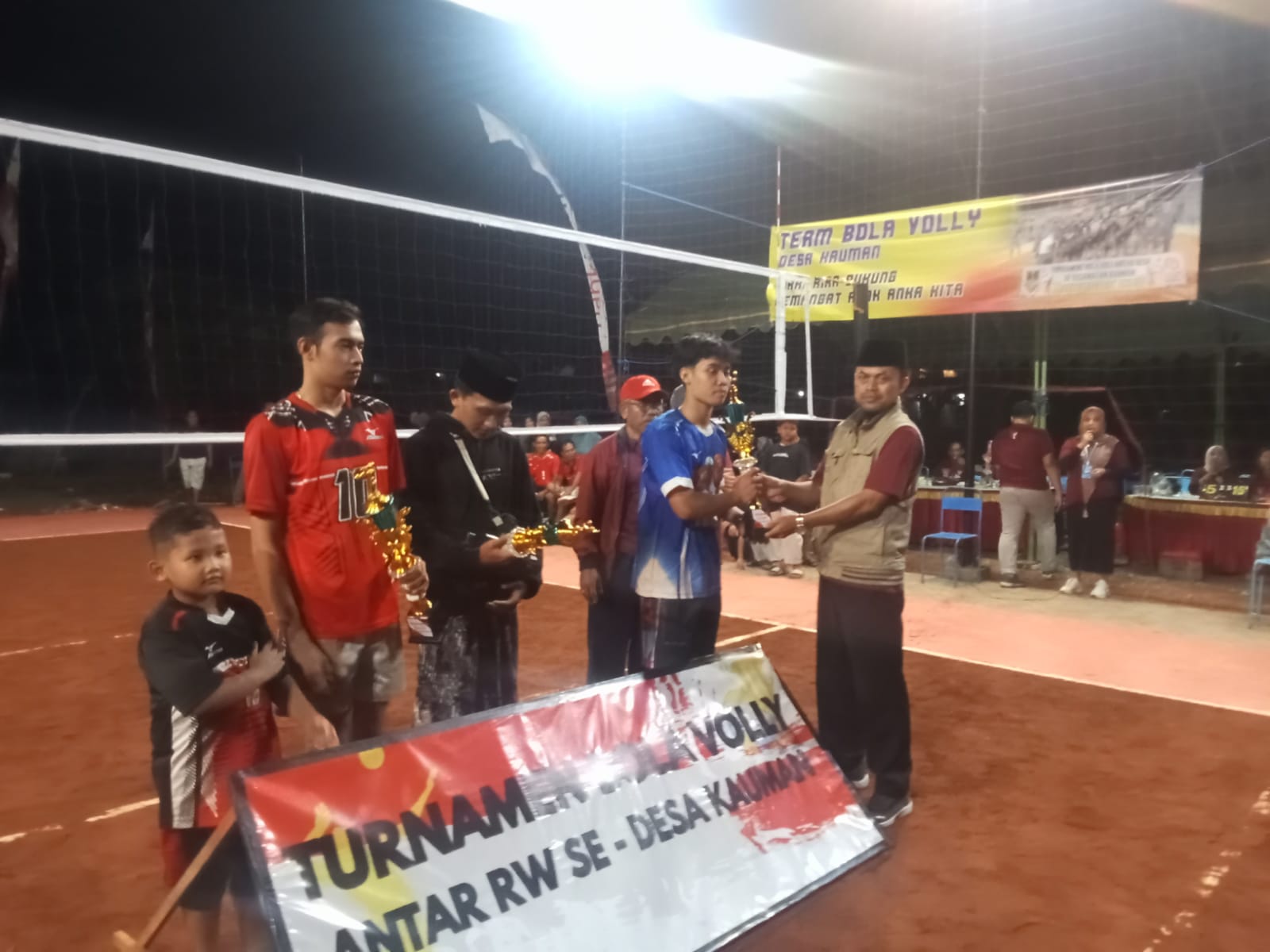 Meriah! Pemdes Kauman Gelar Turnamen Voli Antar-RW Sambut HUT ke-80 RI