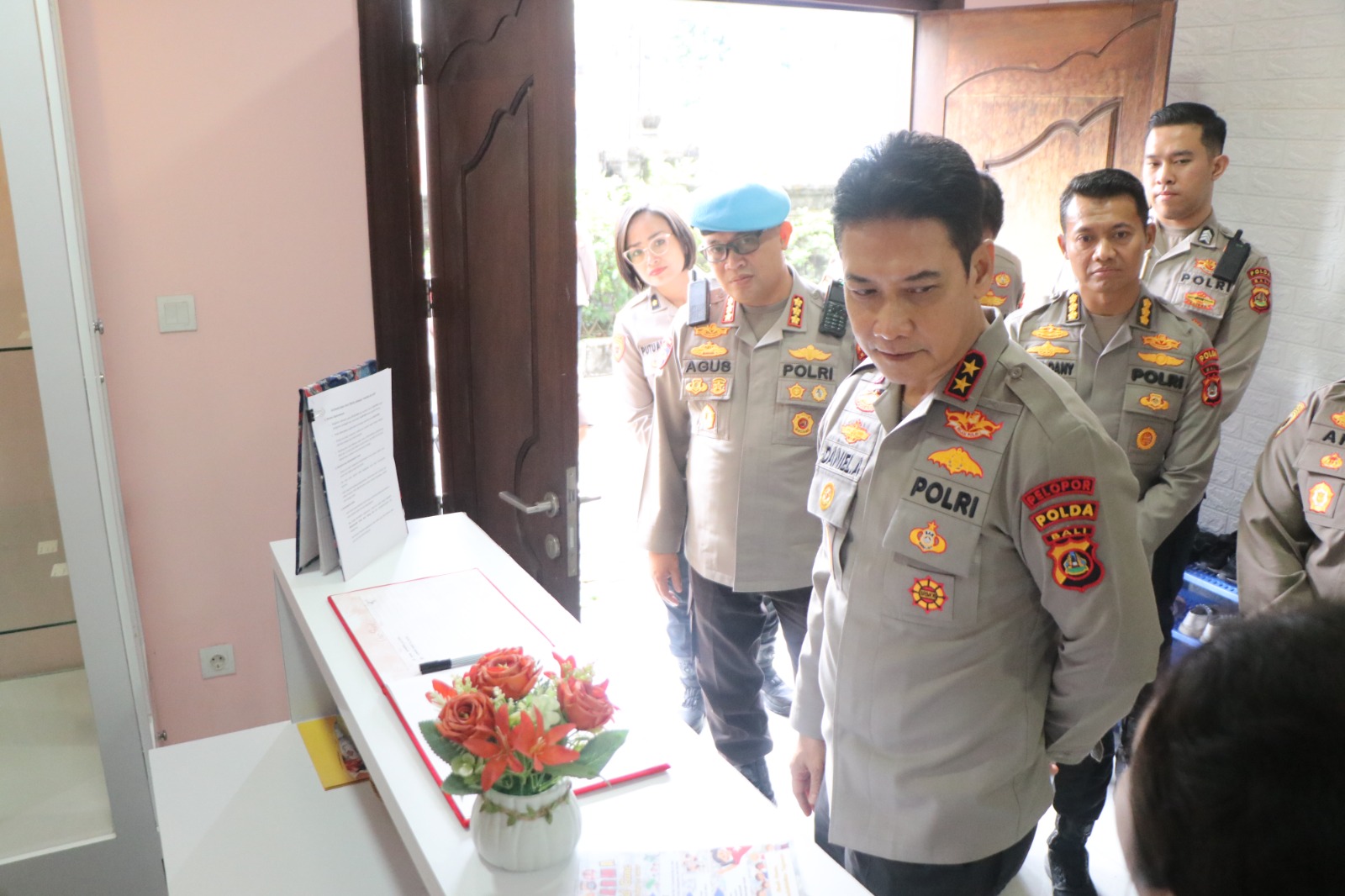 Kapolda Bali Cek Ruangan dan Fasilitas Dharma Kids Care