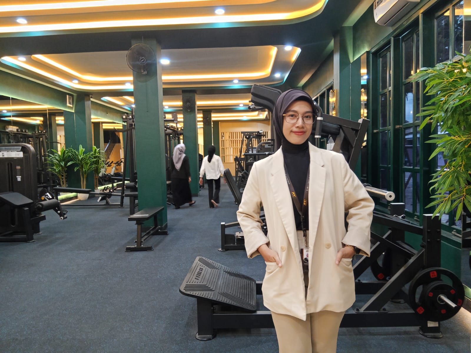 Elmer Femme Gym Tawarkan Tarif Bersaing dengan Fasilitas Lengkap dan Peralatan Baru
