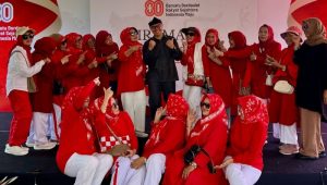 Edwin Senjaya Komitmen Perhatikan Aspirasi Warga Buahbatu di Momen HUT RI