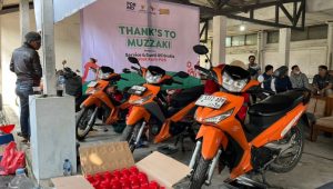 100 Kurir PT Pos Dapat Layanan Service dan Ganti Oli Gratis dari BAZNAS Jabar