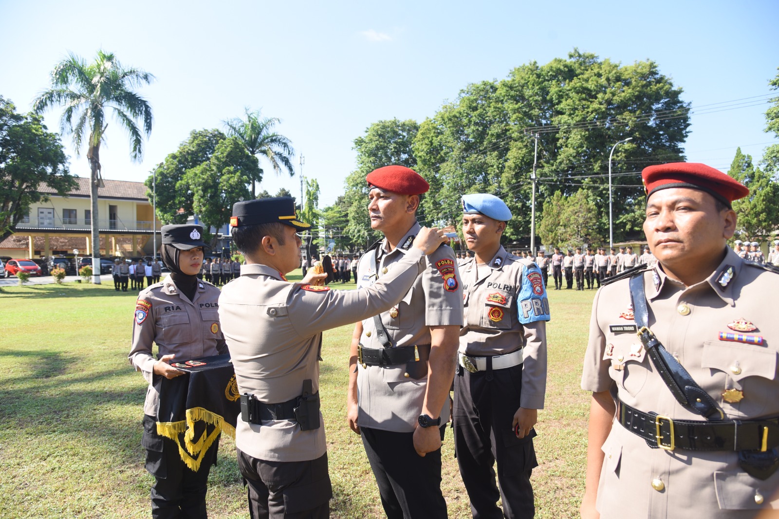Kapolres Bondowoso Pimpin Upacara Serah Terima Jabatan Kasat Reskrim Polres Bondowoso