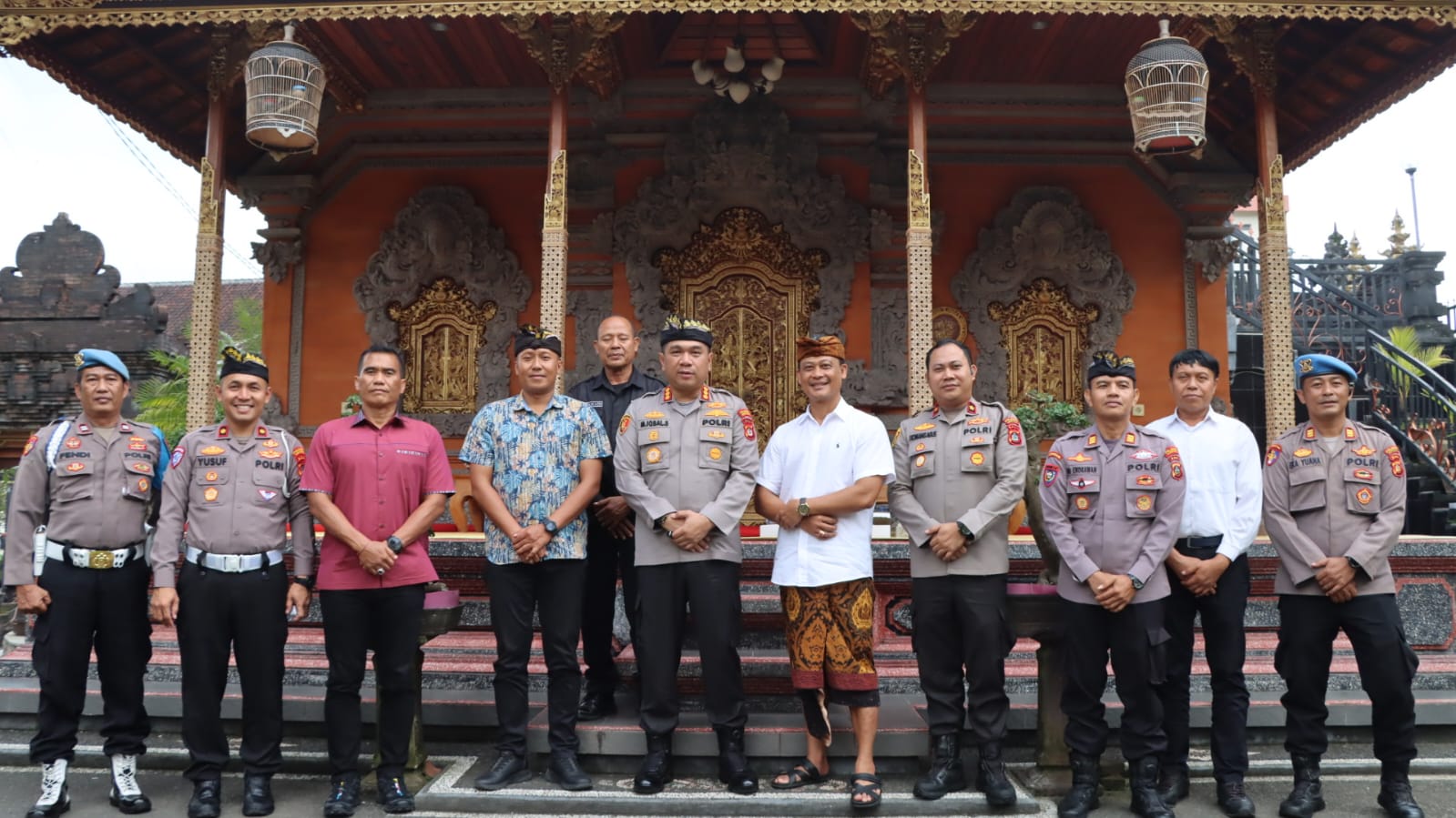 Kapolresta Denpasar Sambangi Anggota Komisi I DPRD Kabupaten Badung, Jalin Sinergitas