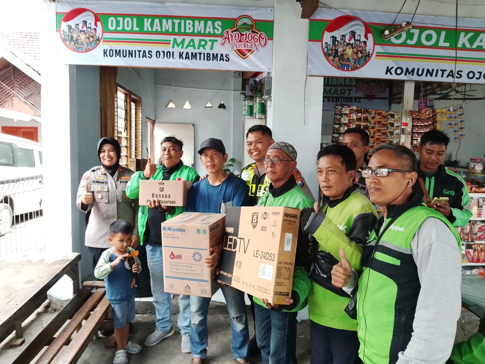 Polres Pasuruan Luncurkan Gerai Ojol Kamtibmas Mart dan Auto, Wujud Kemitraan Humanis Polri dan Komunitas Ojol