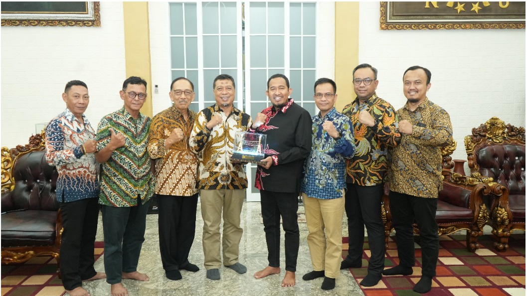 Listrik untuk Rakyat, PLN UIP JBTB dan Pemkab Sumenep Perkuat Sinergi Dukung Transisi Energi dan Penerapan ESG di Madura