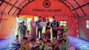 PLN Icon Plus Salurkan Bantuan untuk Warga Terdampak Erupsi Gunung Semeru di Lumajang