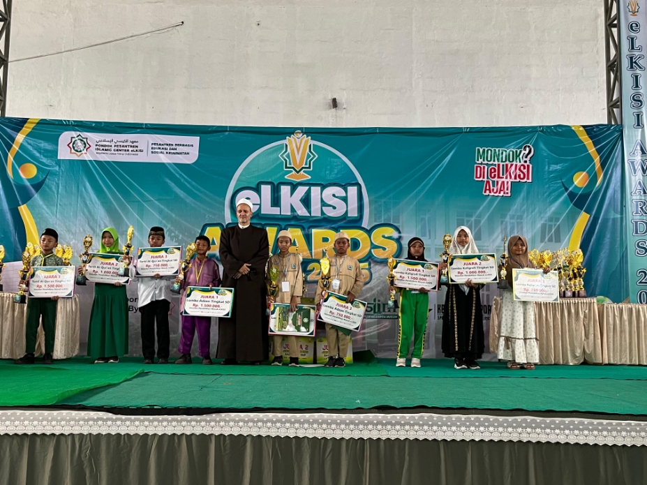 Elkisi Award 2025: Panggung Prestasi dan Aksi Santri Berbakat