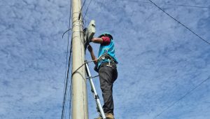 Perkuat Infrastruktur Digital, PLN Icon Plus Lakukan Penertiban Kabel dan Aset Kelistrikan di Kabupaten Gresik