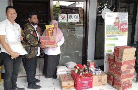 Dinsos dan BPBD Salurkan Bantuan untuk Warga Tiga Kecamatan Terdampak Puting Beliung