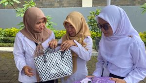 Rutan Kelas IIB Magetan Tampilkan Produk Unggulan Warga Binaan pada Bazaar Peer Learning Meeting 2025