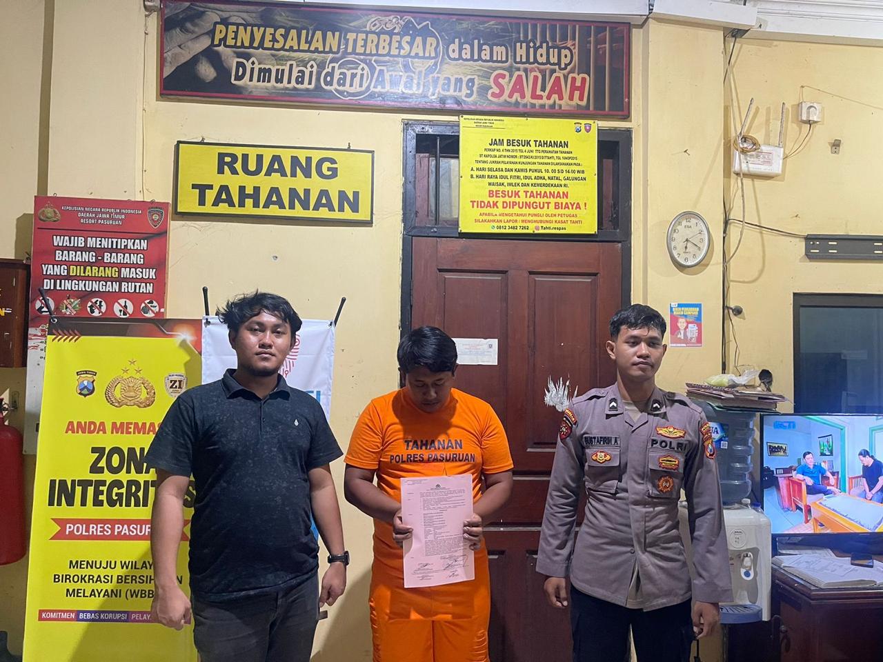 Polres Pasuruan Tangkap Pengedar Sabu dengan 32 Poket Sabu di Bangil