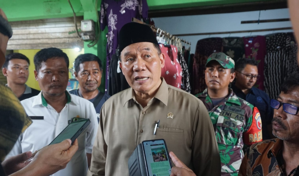 Kunjungi Pasar Taman, Bambang Haryo Soroti Keamanan, Digitalisasi, hingga KUR untuk Pedagang