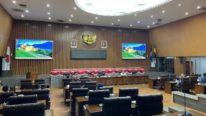 DPRD Kota Bandung Bahas Raperda Grand Design Pembangunan Kependudukan 2025–2045