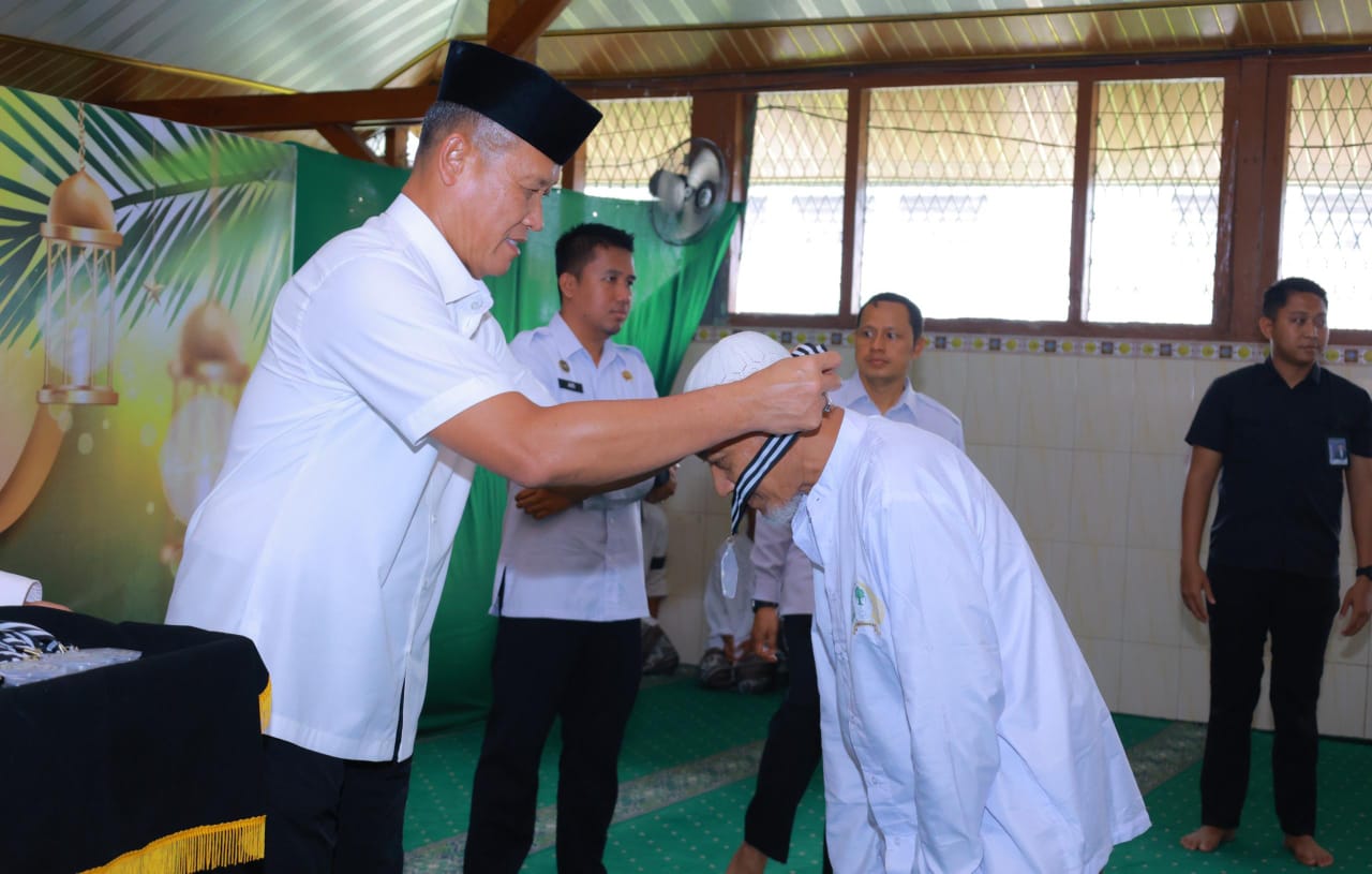Momentum Haru dan Spiritual, Lapas I Madiun Wisuda Iqra dan Tahfidz Juz 30 di Hadapan Keluarga Warga Binaan