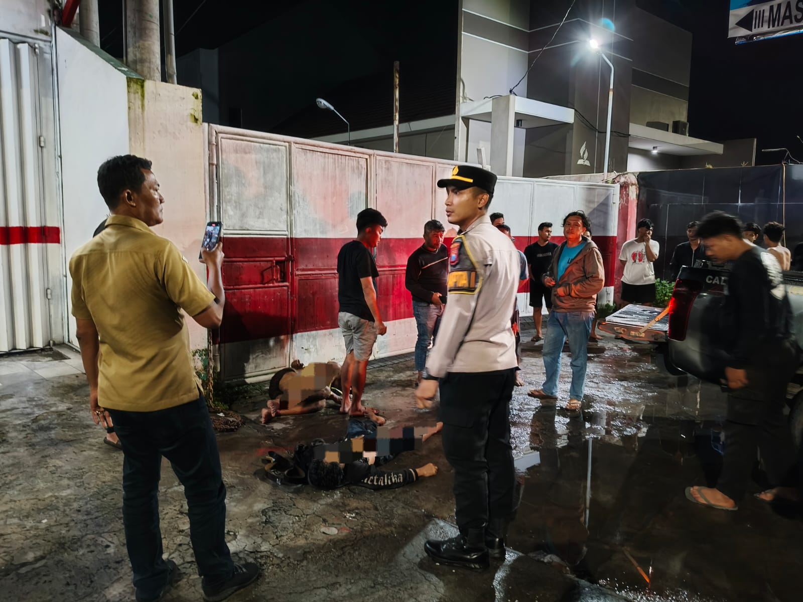 Satu Terduga Curanmor Tewas Dihakimi Warga di Kebomas, Polres Gresik Amankan Barang Bukti