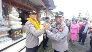 Kapolsek Mengwi Lepas Personel MPP dan Purna Bakti 