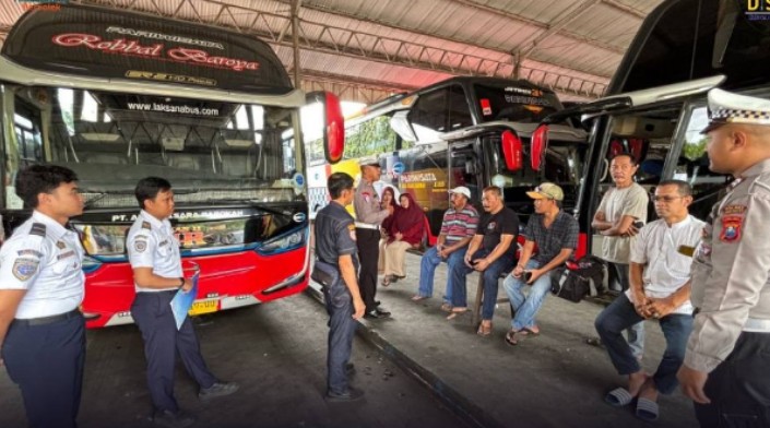 Dishub Kota Probolinggo Rampcheck Armada PT Akas Kisara Barokah, Prioritaskan Keselamatan Penumpang