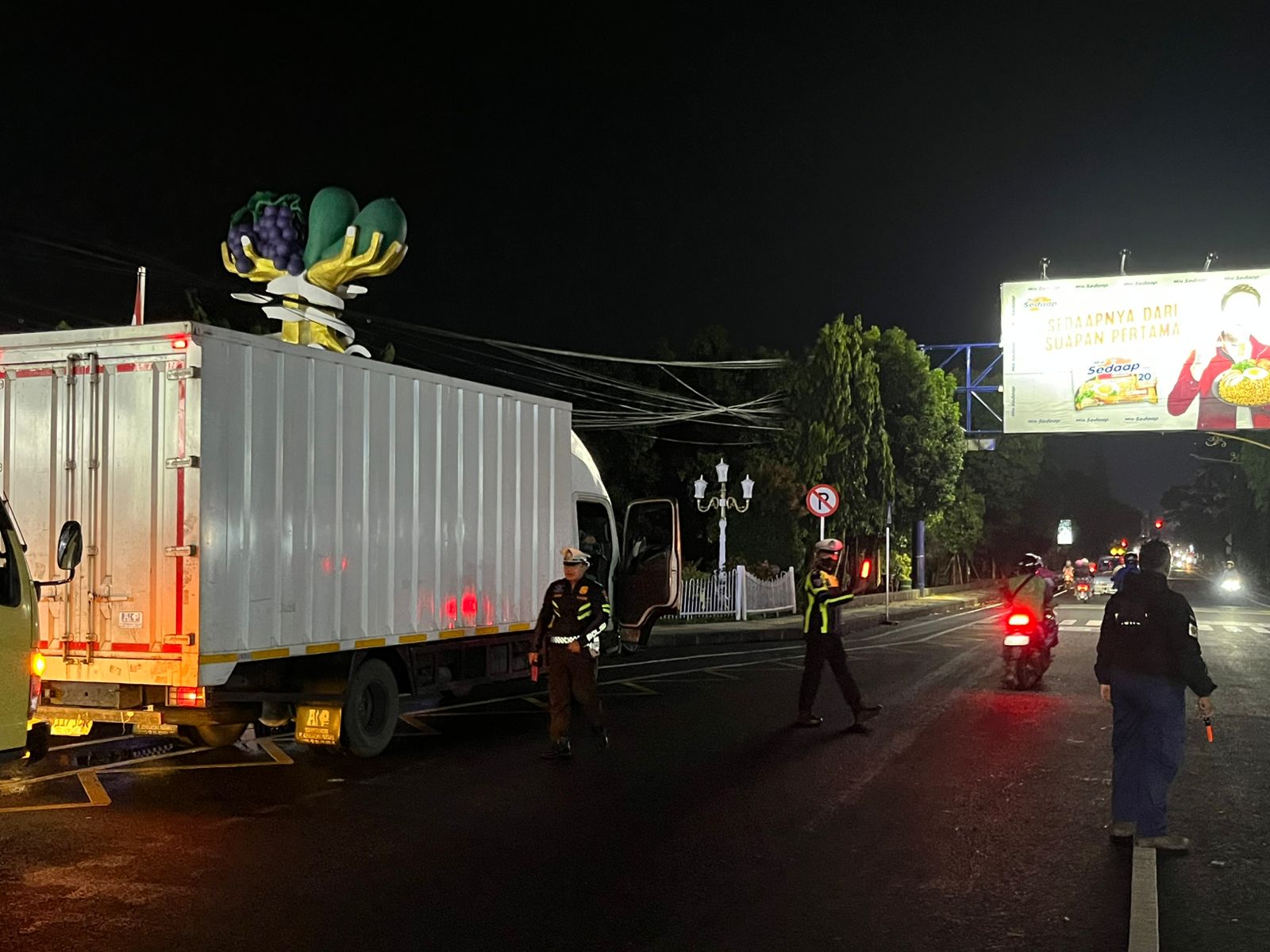 26 Truk Disikat dalam Operasi Malam, Polisi Tegaskan Tak Ada Ampun Pelanggar Jalur Protokol