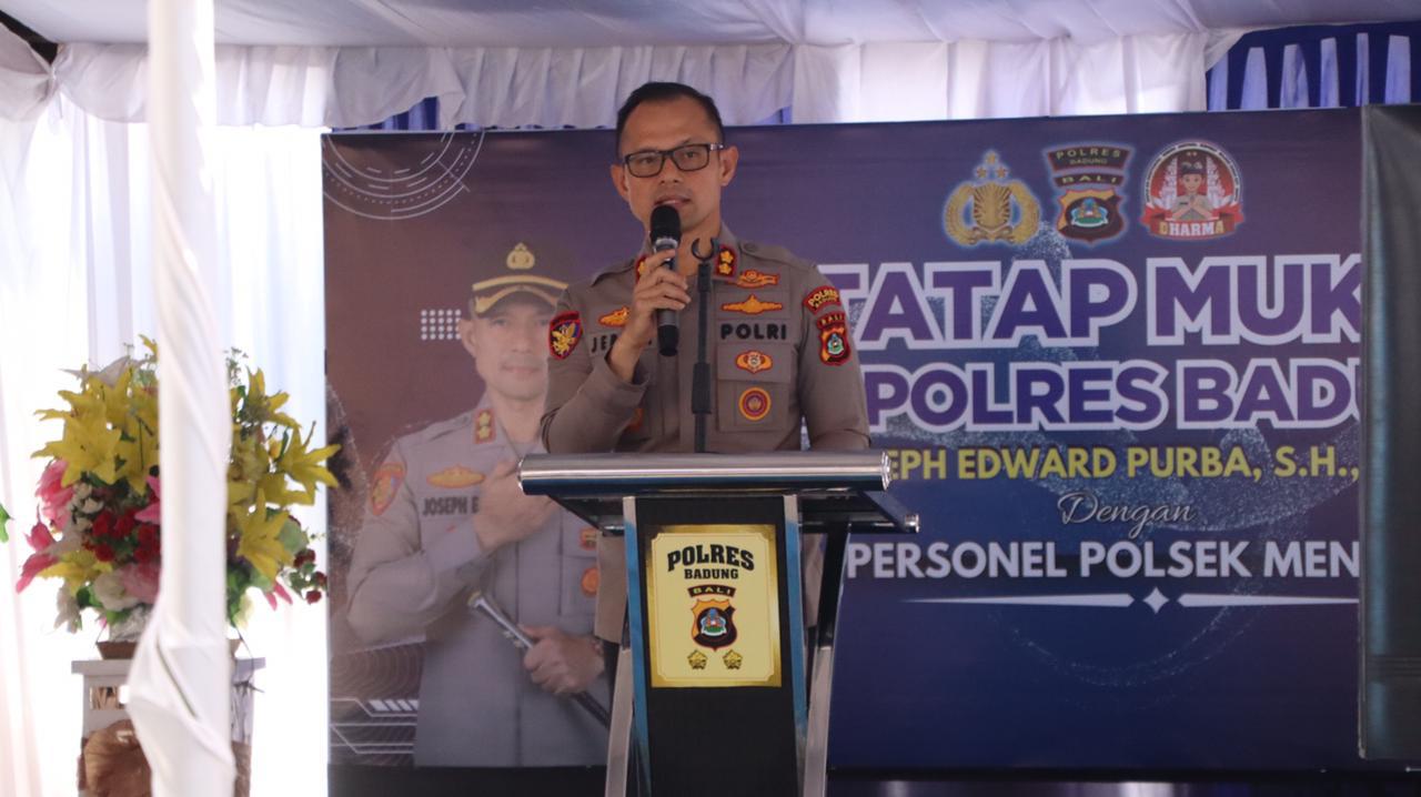 Kembali, Kapolres Badung Lakukan Kunjungan kerja di Dua Polsek Jajaran