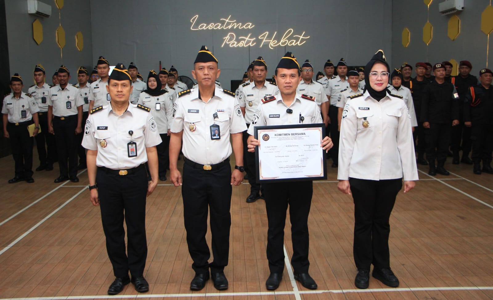 Menuju Birokrasi Bersih dan Melayani, Lapas I Madiun Laksanakan Penandatanganan Komitmen Bersama ZI dan Pakta Integritas 2026