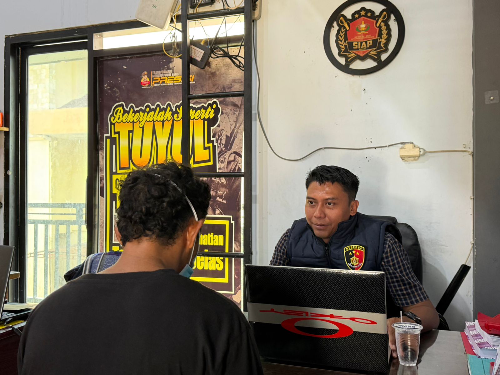 Hanya 6 Jam, Jatanras Satreskrim Polres Sampang Bekuk Pasangan Pencuri Scoopy di Jalan Wijaya Kusuma