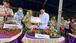 Bambang Haryo Soekartono Rayakan HUT ke-18 Gerindra Bersama Nelayan Sidoarjo