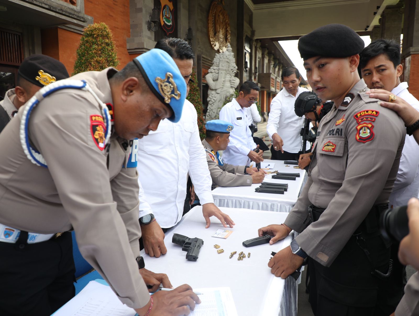 Hindari Penyalahgunaan Senjata Api Bid Propam Polda Bali Lakukan Pengecekan