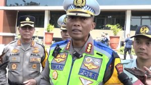 Polda Jatim Berlakukan Pembatasan Angkutan Barang Selama Operasi Ketupat