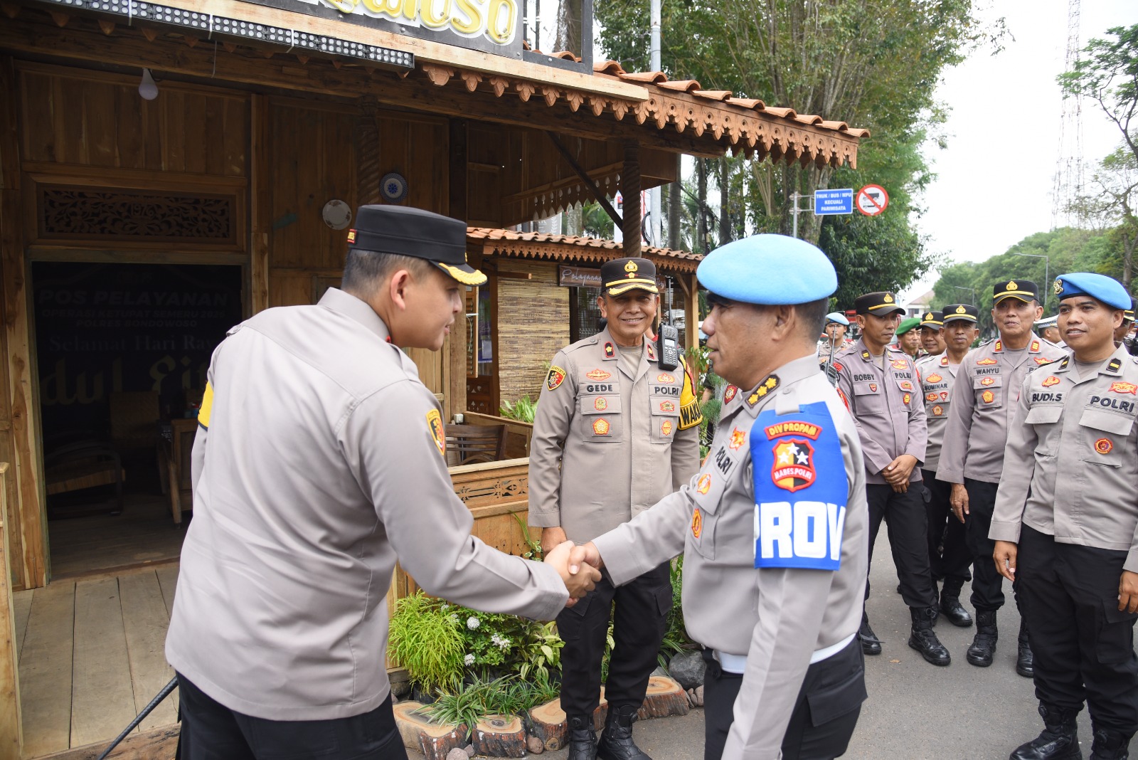 Tim Divpropam Mabes Polri Tinjau Pos Pelayanan Bondowoso, Tegaskan Komitmen Reformasi Internal Polri