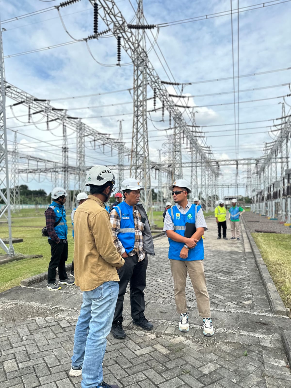 Ramadan Produktif, GM PLN UIP JBTB Pastikan Pembangunan GISTET 500 kV Waru Berjalan Tepat Waktu