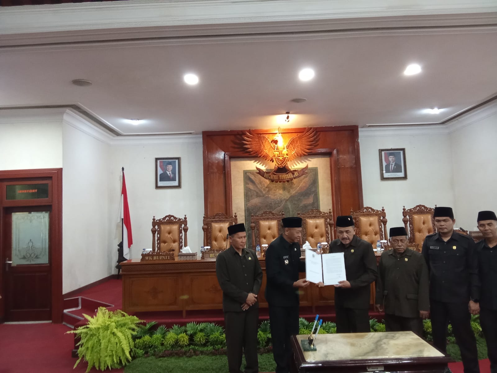 DPRD Tulungagung Gelar Paripurna LKPJ 2025 Suasana Idul Fitri Perkuat Silahturahmi 