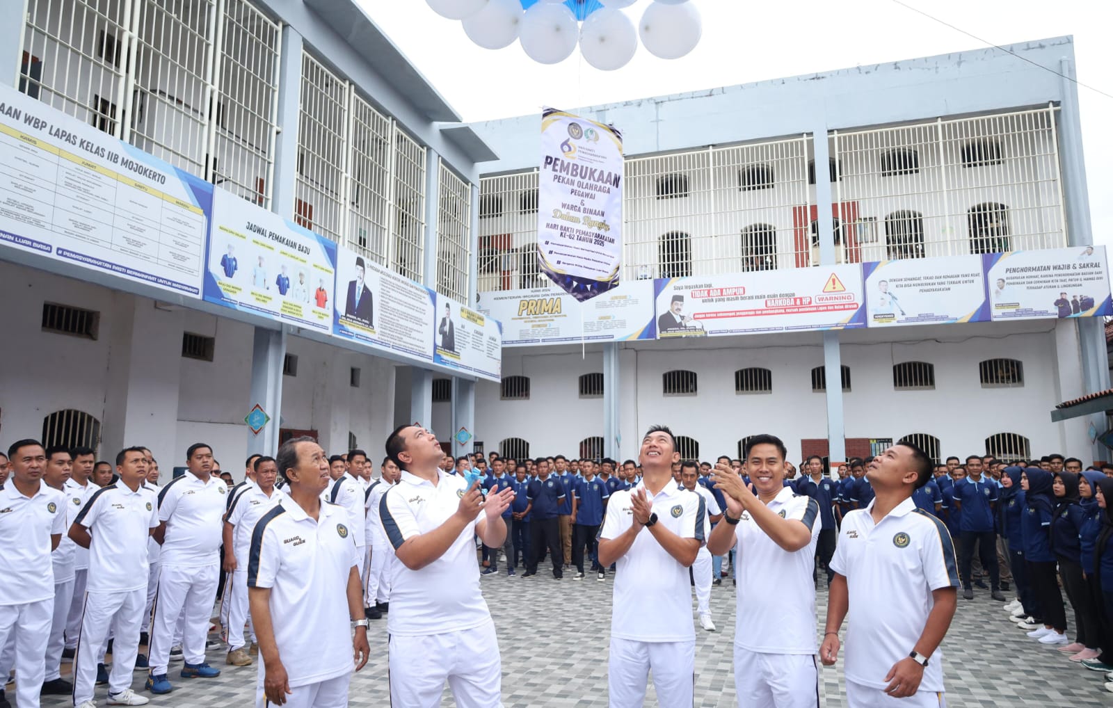 Antusias Pegawai dan Warga Binaan Warnai Lomba Tarik Tambang Peringatan HBP ke – 62 Tahun 2026