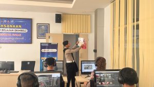 Pendampingan Humanis Satpas SIM Polresta Denpasar, Permudah Pemohon Hadapi Ujian Teori