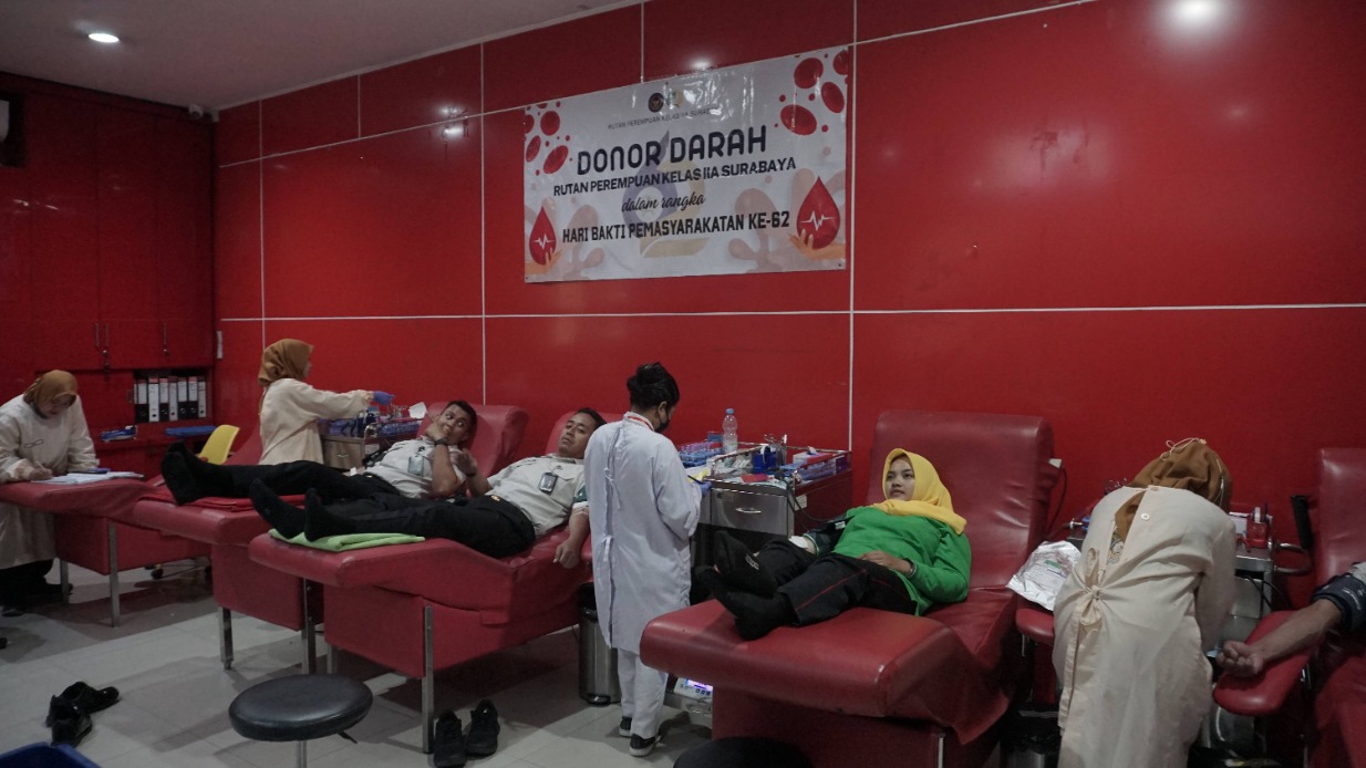 Berbagi Kehidupan, Rutan Perempuan Surabaya Gelar Donor Darah