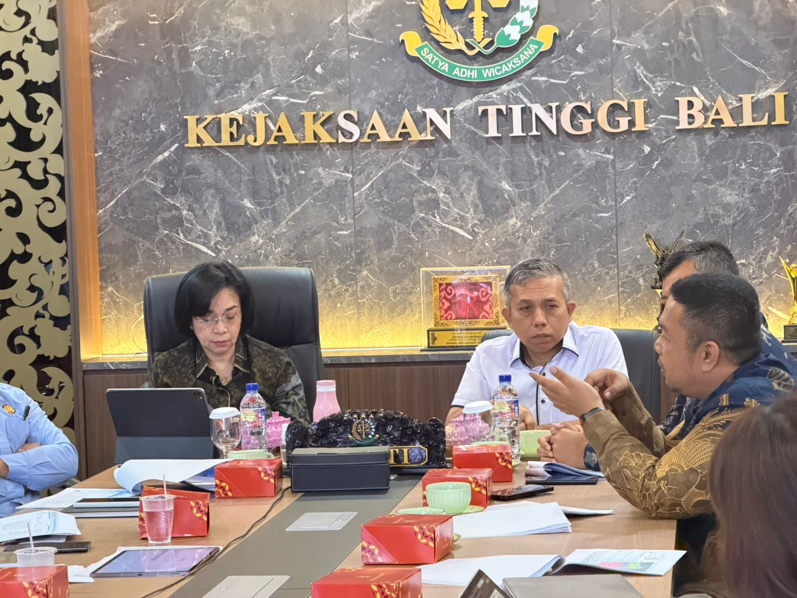 Percepat Pembangunan Infrastruktur Kelistrikan di Bali, PLN UIP JBTB Perkuat Sinergi Hukum dengan Kejaksaan Tinggi Bali